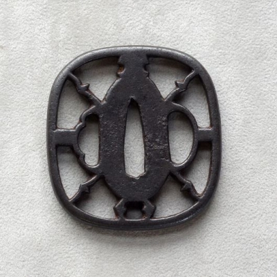 Tsuba, Owari