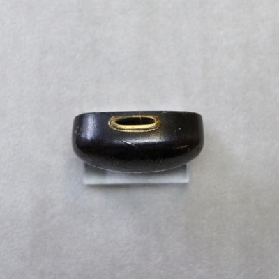 Fuchi Kashira, Tombo