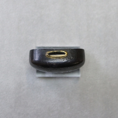 Fuchi Kashira, Tombo